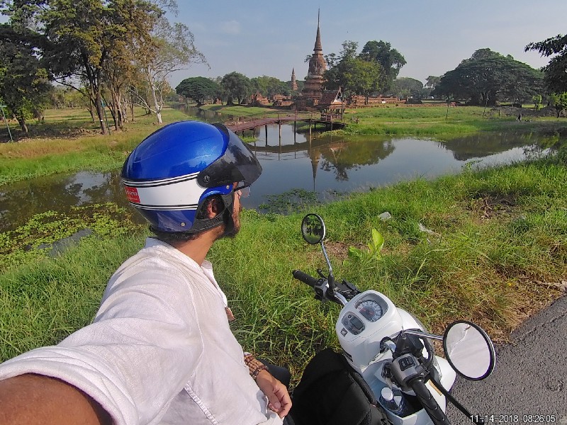 Exploring the ruins of Ayutthaya