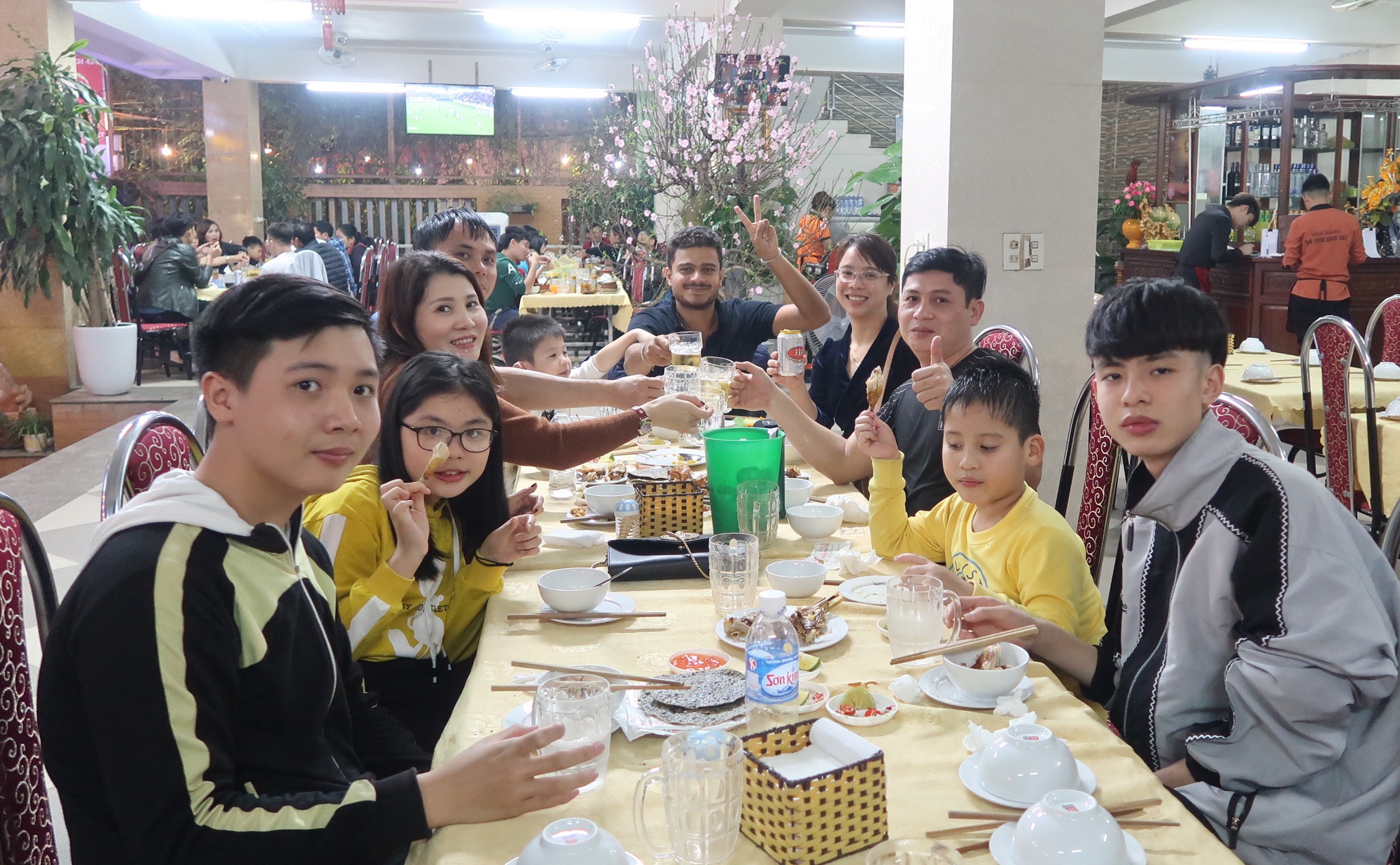 Family dinner in Hà Tĩnh